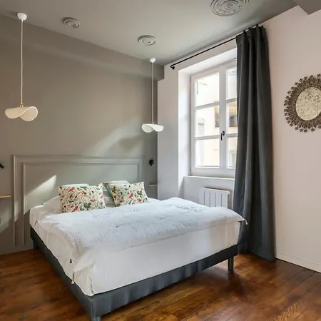 Amazing Vieux Lyon Superbe Logement Exterior photo