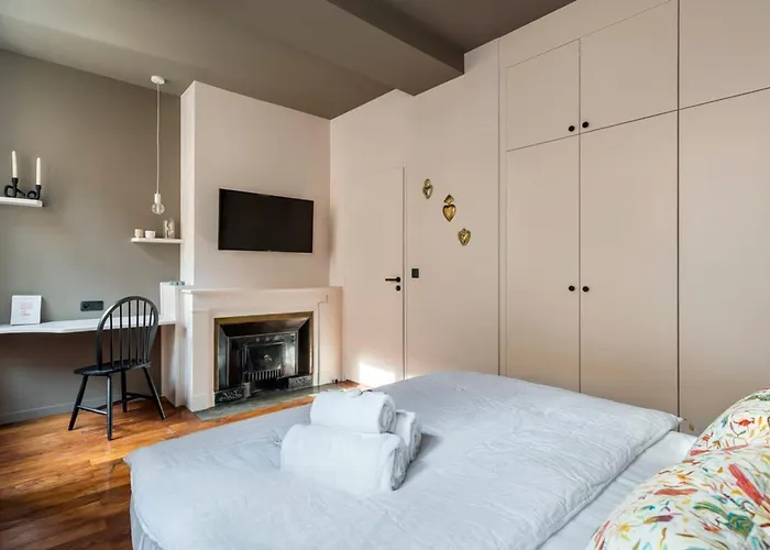 Amazing Vieux Lyon Superbe Logement